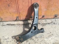 Лот: 17421598. Фото: 2. Правый рычаг Toyota Corolla Runx... Автозапчасти