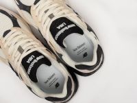 Лот: 24974494. Фото: 8. Кроссовки New Balance 990 v3