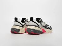 Лот: 24974009. Фото: 3. Кроссовки Nike V2K Run. Одежда, обувь, галантерея