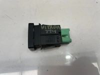 Лот: 22459372. Фото: 2. кнопка противотуманных фар Suzuki... Автозапчасти
