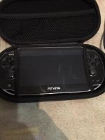 Лот: 6498187. Фото: 2. Sony ps vita +uncharted + call... Игровые приставки, консоли, видеоигры