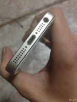 Лот: 8474250. Фото: 3. Iphone 5s gold 16gb. Красноярск