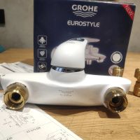Лот: 17139974. Фото: 3. Смеситель для ванны Grohe Eurostyle... Строительство и ремонт