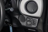 Лот: 24589361. Фото: 11. Toyota Vitz 2011