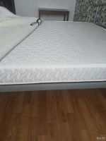 Лот: 13232564. Фото: 4. Двуспальная кровать +новый матрац. Красноярск