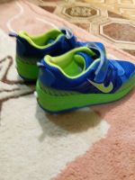 Лот: 6734278. Фото: 2. Кроссовки с роликом. Обувь