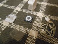 Лот: 5007323. Фото: 2. Ipod Shuffle =) Коробка-зарядка-бумажки... Аудиотехника