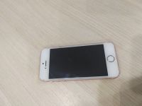 Лот: 16708698. Фото: 2. Iphone SE. Смартфоны, связь, навигация