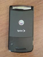 Лот: 2155205. Фото: 2. MOTOROLA RAZR2 V8 2gb. Смартфоны, связь, навигация