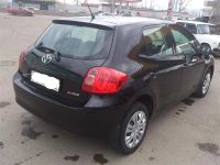 Лот: 2830615. Фото: 2. аурис. Авто, мото, водный транспорт