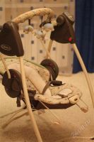 Лот: 2344177. Фото: 2. graco электрокачеля duo (2 в 1... Дети растут