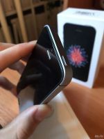 Лот: 13673393. Фото: 3. iPhone SE 32GB + бронестекло и... Красноярск