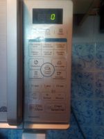 Лот: 12137526. Фото: 2. Микроволновая печь LG MH6548DRS. Мелкая бытовая техника
