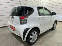 Лот: 25899683. Фото: 10. Toyota iQ 2009