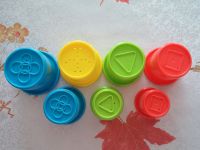 Лот: 7475665. Фото: 3. Набор развивающих стаканчиков... Дети растут