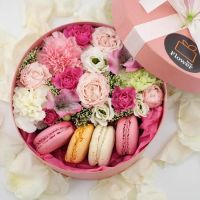 Лот: 7452433. Фото: 5. FlowerBox с макарунами (роза...