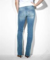 Лот: 2747504. Фото: 2. Джинсы Levi's Curve ID Demi Curve... Женская одежда