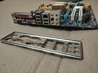 Лот: 20507027. Фото: 2. Материнская плата Gigabyte GA-Q35M-S2... Комплектующие