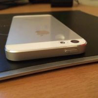 Лот: 4785848. Фото: 5. Apple iPhone 5 белый 16GB полный...