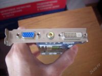 Лот: 1258760. Фото: 3. Видеокарта Gigabyte GV-R925128DE-RH... Компьютеры, оргтехника, канцтовары