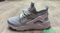 Лот: 20013596. Фото: 2. Кроссовки Nike huarache silver. Мужская обувь