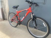 Лот: 19125811. Фото: 3. Велосипед GT. Спортивные товары