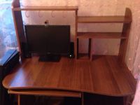 Лот: 4860402. Фото: 2. стол компьютерный. Офисная мебель и домашние кабинеты