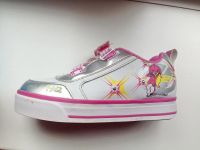 Лот: 6146450. Фото: 3. кроссовки ролики Heelys. Отличное... Дети растут