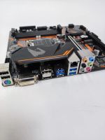 Лот: 19378175. Фото: 2. Мат.плата GIGABYTE B365M AORUS... Комплектующие