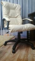 Лот: 2538450. Фото: 2. кресло офисное кожзам белое. Офисная мебель и домашние кабинеты