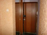 Лот: 1137524. Фото: 2. 1-ком квартира на Тельмна! 3 эт... Продажа