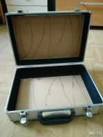 Лот: 13744732. Фото: 3. Алюминиевый чемоданчик. Одежда, обувь, галантерея