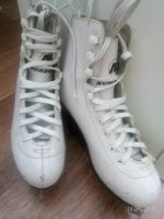 Лот: 12799240. Фото: 5. Коньки фигурные 30р