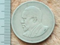Лот: 10867856. Фото: 6. Монета 1 шиллинг один Кения 1968...