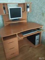Лот: 13567447. Фото: 2. Компьютерный стол. Офисная мебель и домашние кабинеты