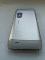 Лот: 17457272. Фото: 5. Nokia E7(серебряный)