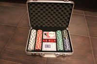 Лот: 5070535. Фото: 2. Набор для покера Royal Flush 200... Сувениры, подарки