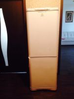Лот: 4217015. Фото: 2. Продам холодильник Indesit. Крупная бытовая техника