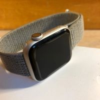Лот: 18822217. Фото: 2. Умные часы Apple Watch 4 40 мм. Смартфоны, связь, навигация