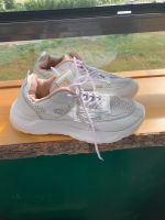 Лот: 20721292. Фото: 2. Кроссовки белые 37. Женская обувь