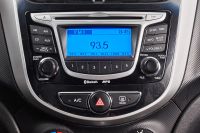 Лот: 19262159. Фото: 15. Hyundai Accent, IV 1.4 AT (107...