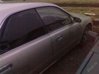 Лот: 2340894. Фото: 2. Nissan BLUEBIRD. Авто, мото, водный транспорт