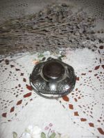 Лот: 7740766. Фото: 3. Орешница с ручкой металл Европа. Домашний быт