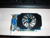 Лот: 2228280. Фото: 2. 1 GB 128 Bit Geforce GT220 Gigabyte. Комплектующие
