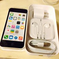 Лот: 5887252. Фото: 3. Новый iPhone 5C 16Gb белый! В... Красноярск