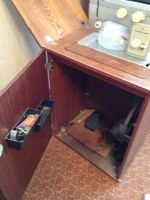 Лот: 6589488. Фото: 2. Швейная машинка ножная. Мелкая бытовая техника