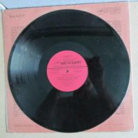 Лот: 18347572. Фото: 2. Пластинка LP / гигант Джулиан... Коллекционирование, моделизм