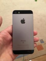 Лот: 11485614. Фото: 2. iPhone SE 64gb + родной чехол... Смартфоны, связь, навигация