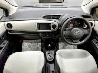 Лот: 21637215. Фото: 9. Toyota Vitz, III (XP130) 1.0 CVT...