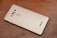 Лот: 15688070. Фото: 2. Смартфон премиального класса Asus... Смартфоны, связь, навигация